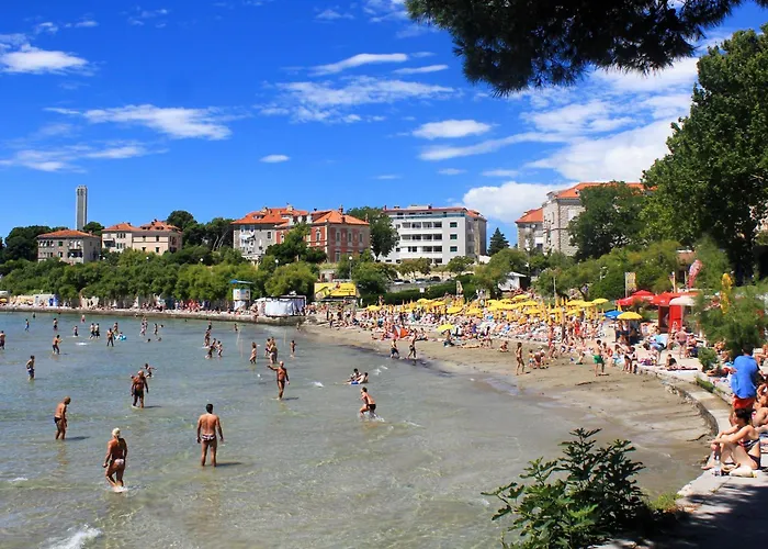 Апартаменты With Parking Space - 22919 *