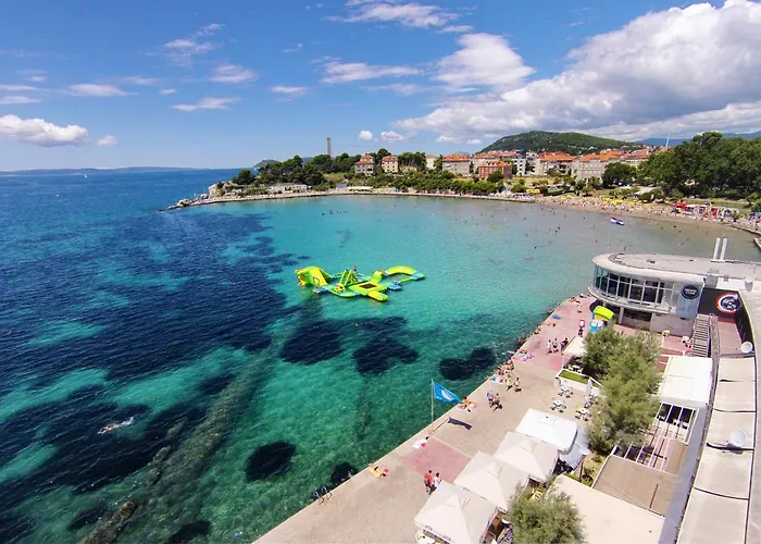 Апартаменты With Parking Space - 22919 *